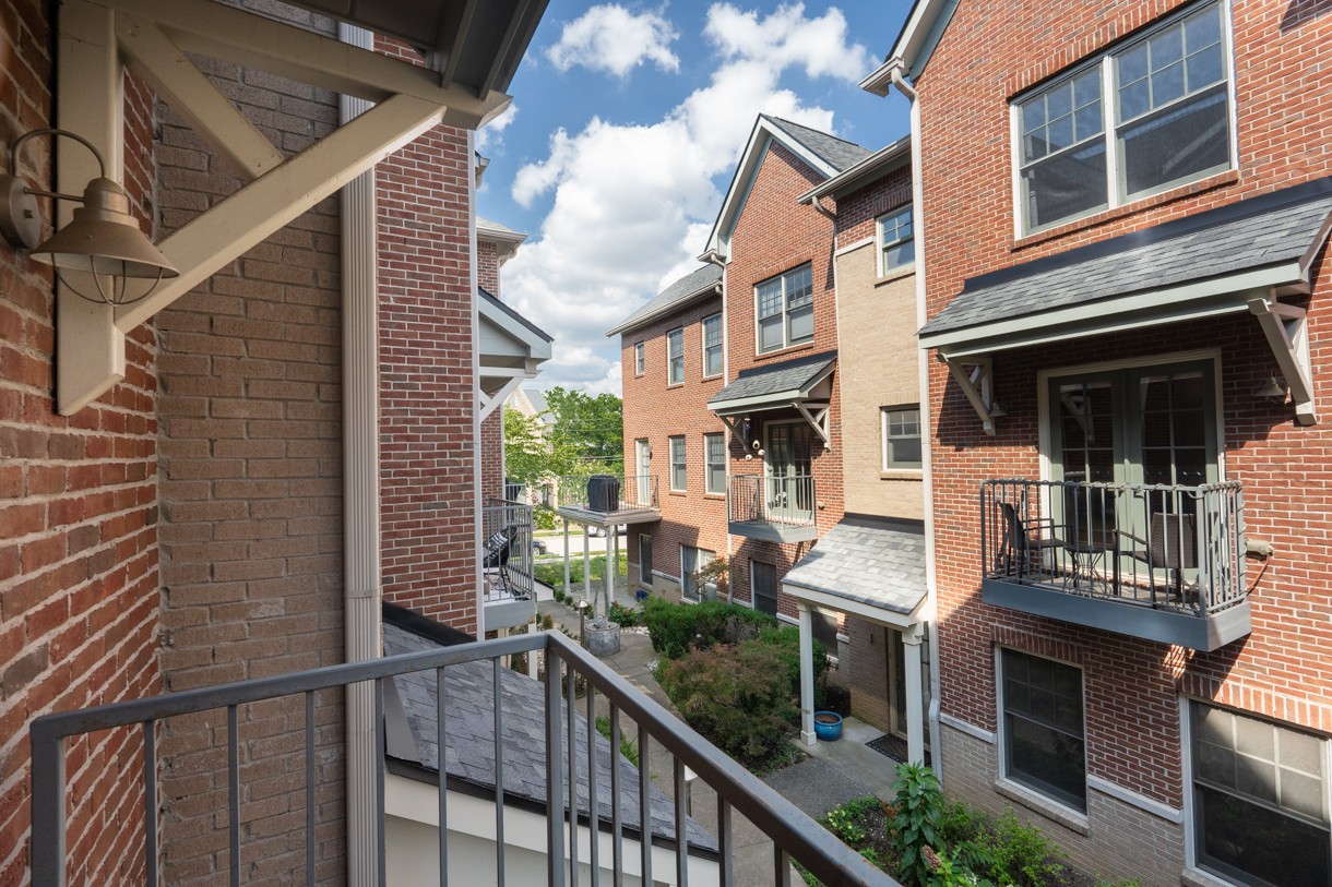 3186 Parthenon Ave Unit: C