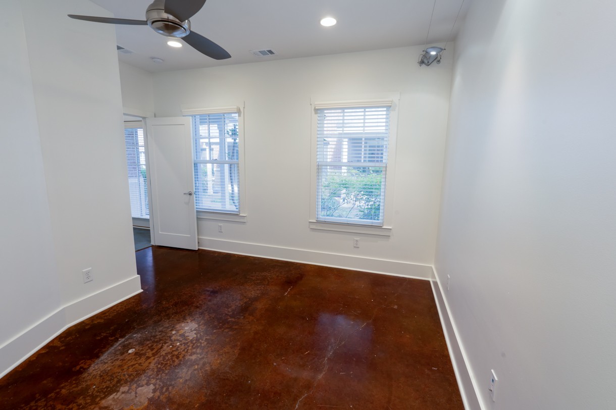 3186 Parthenon Ave Unit: C