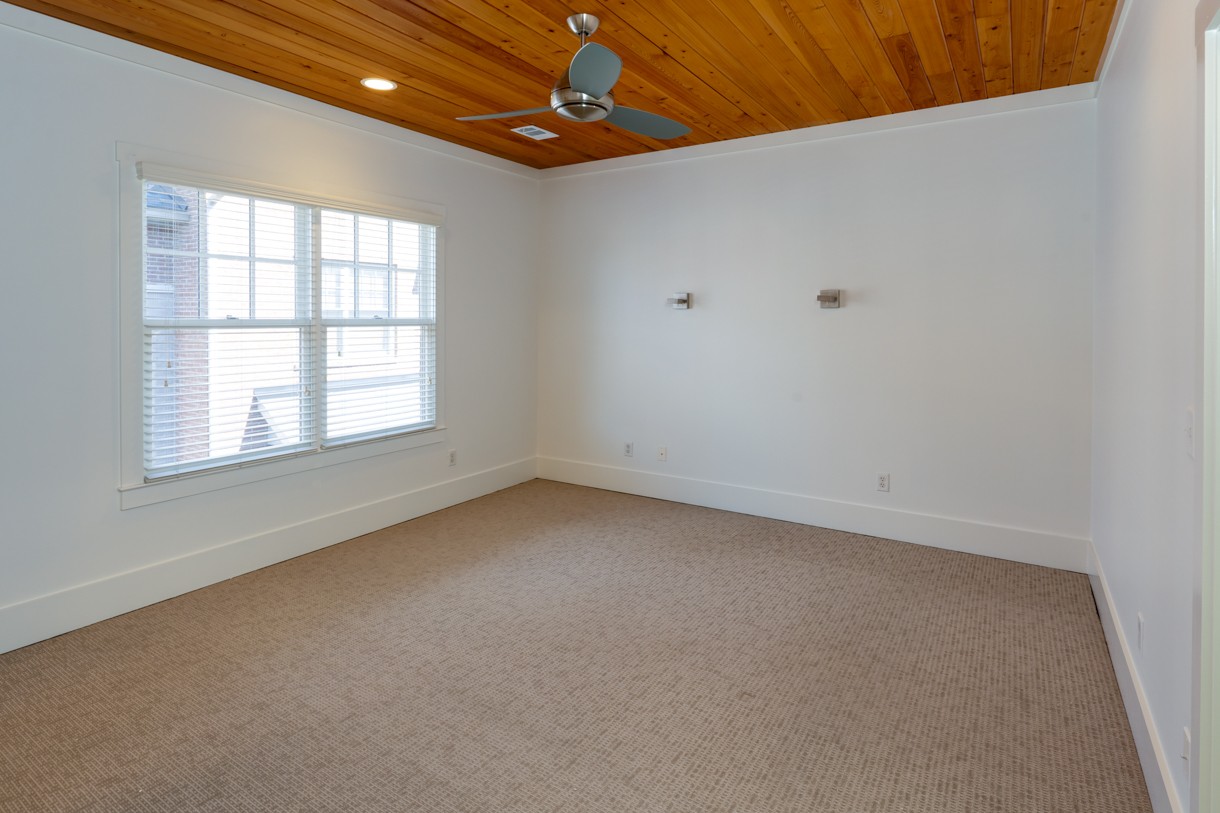 3186 Parthenon Ave Unit: C