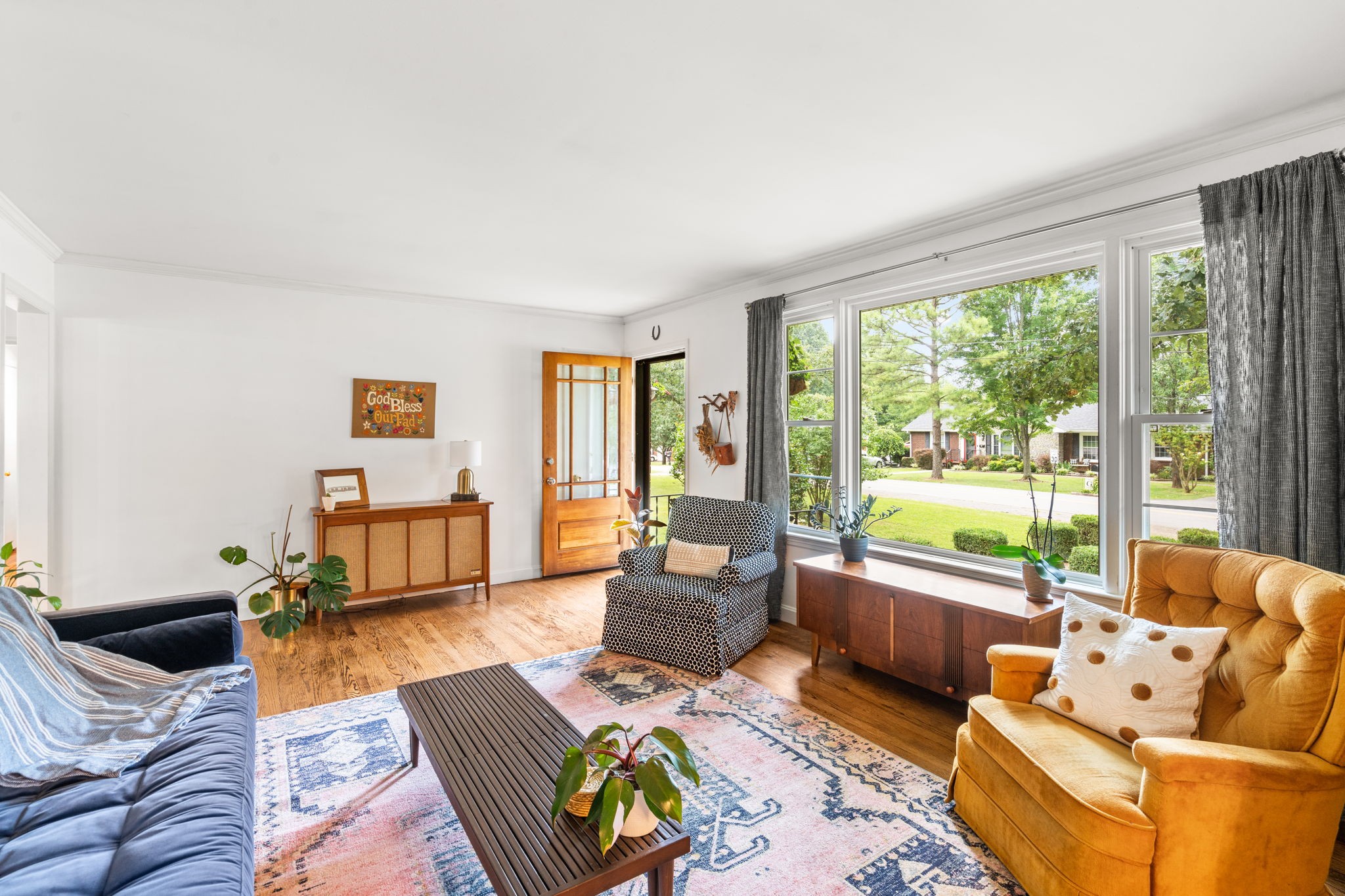 715 Woodland Drive
