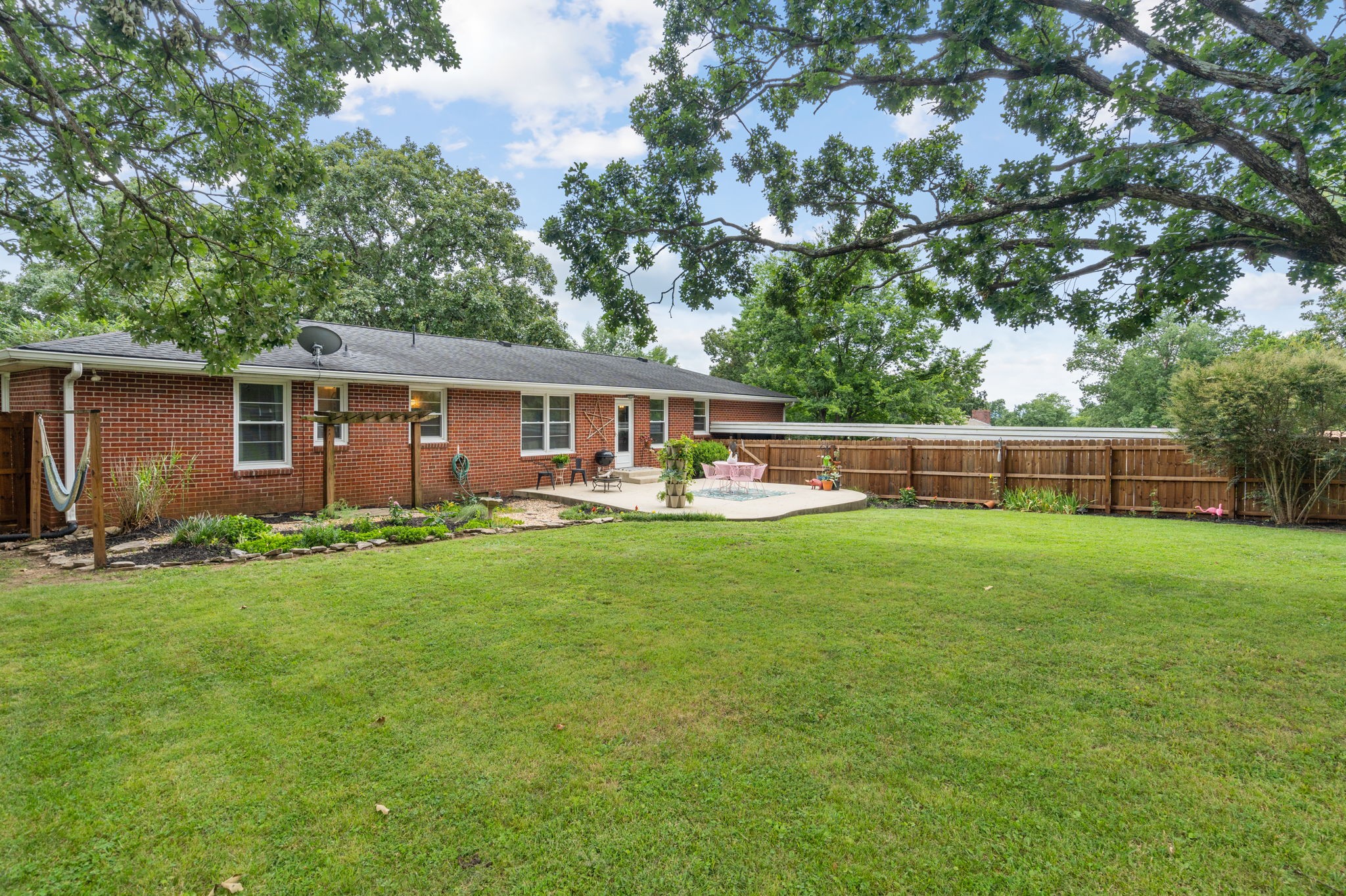 715 Woodland Drive