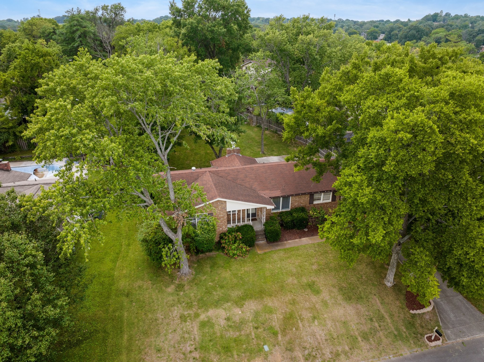 2805 Galesburg Dr