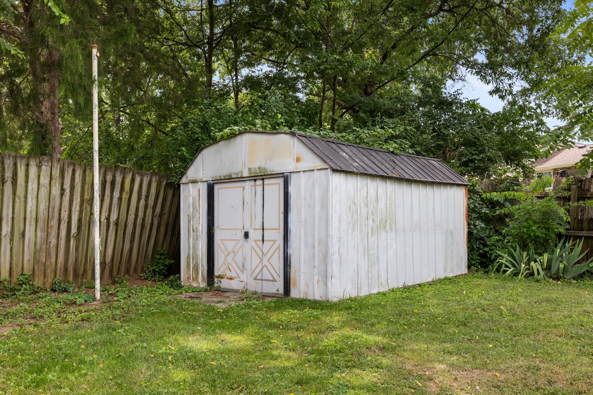 2805 Galesburg Dr