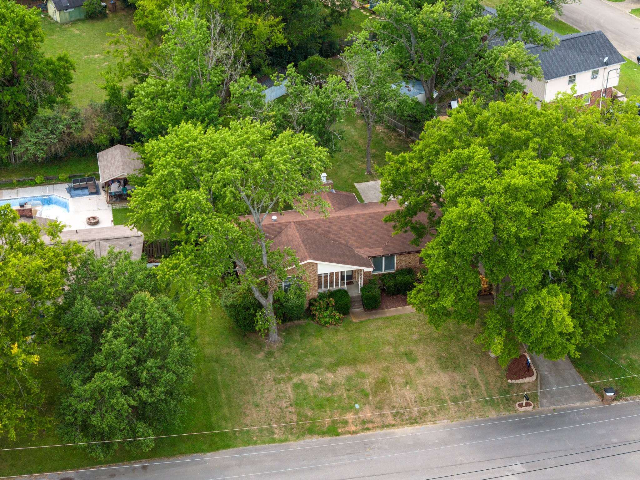 2805 Galesburg Dr