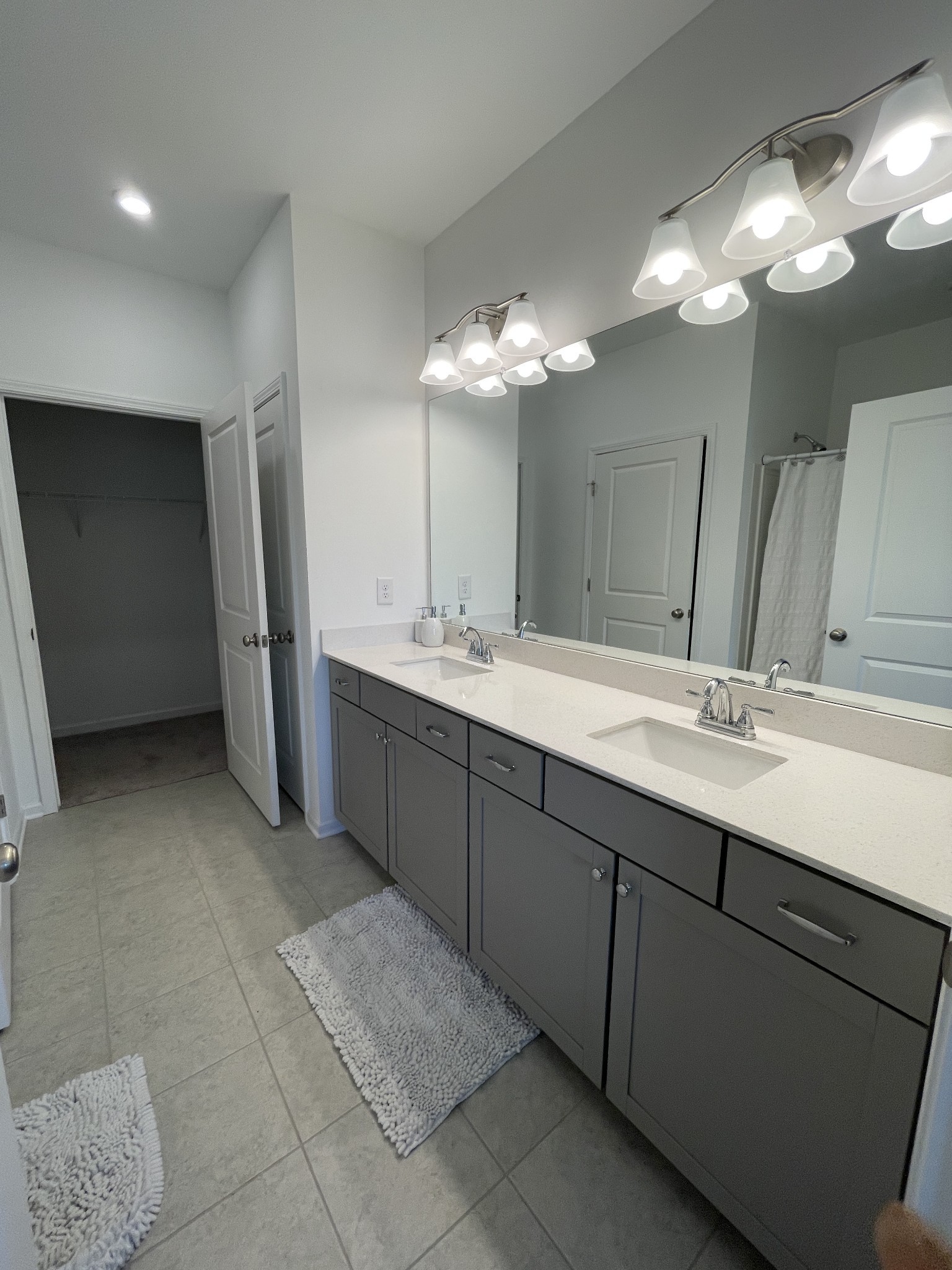 120 Townsend Ave Unit: 6