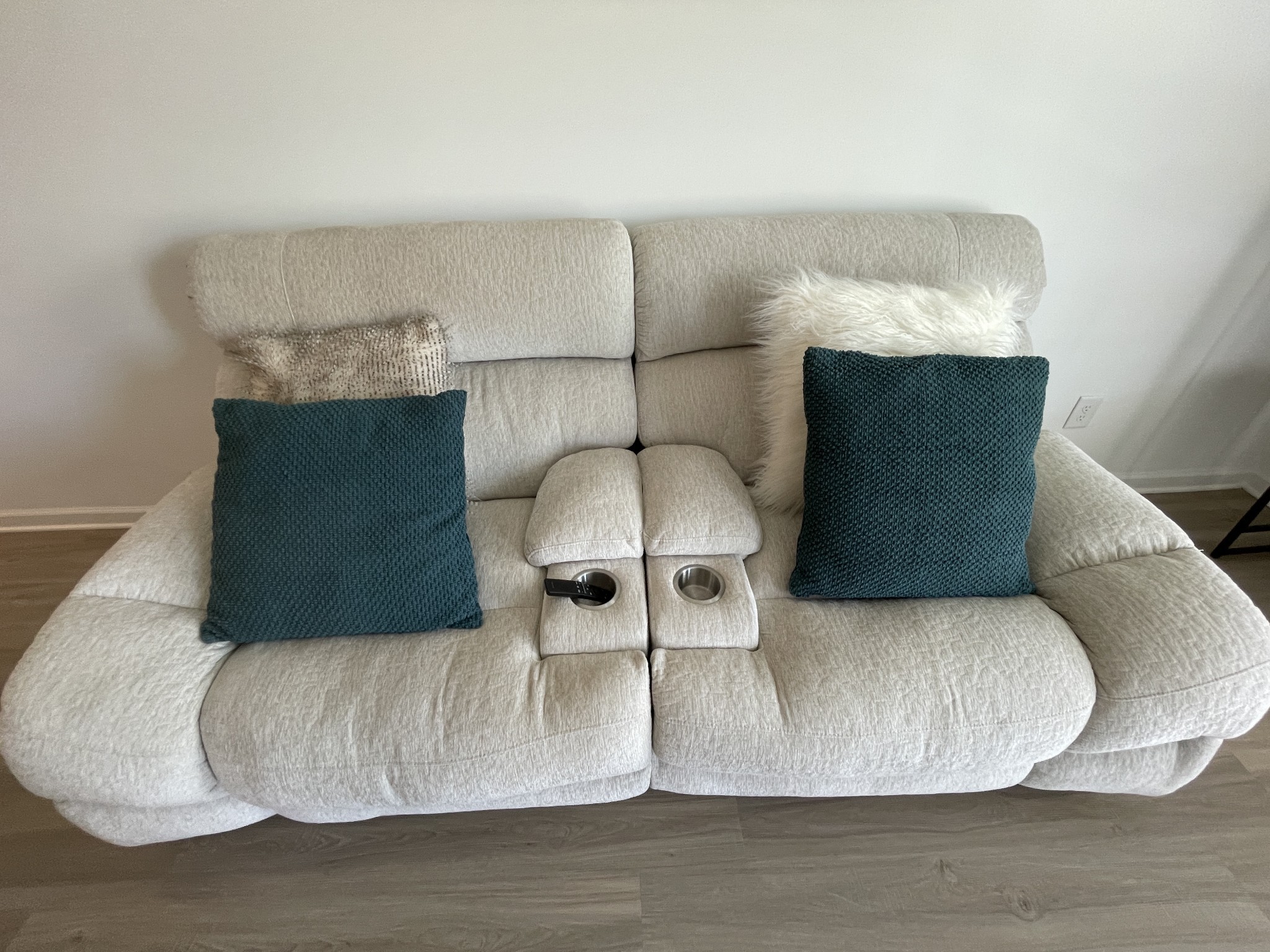 120 Townsend Ave Unit: 6