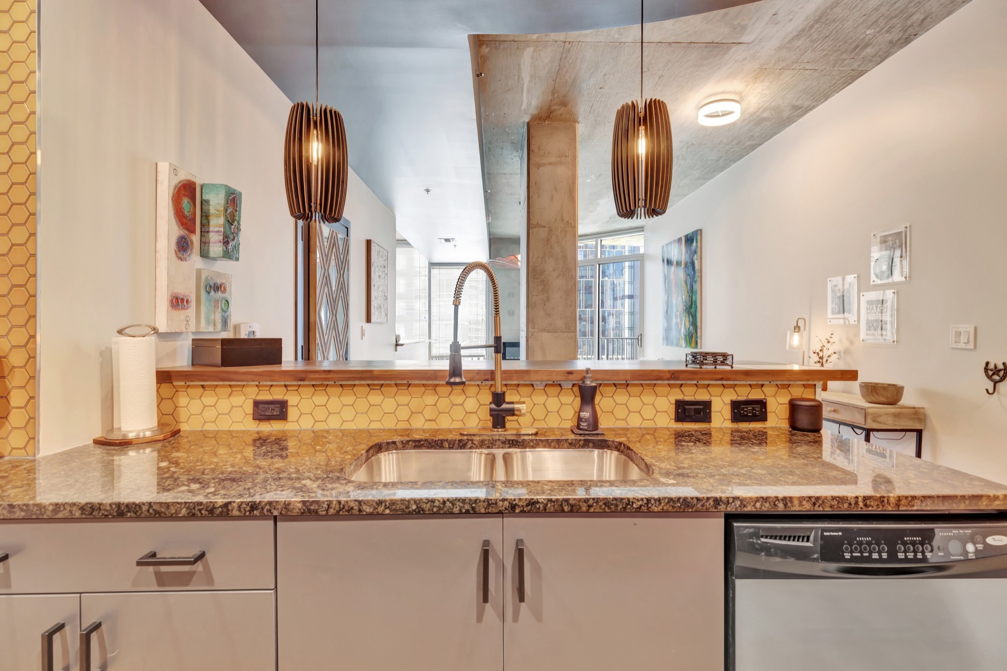 301 Demonbreun St Unit: 1309