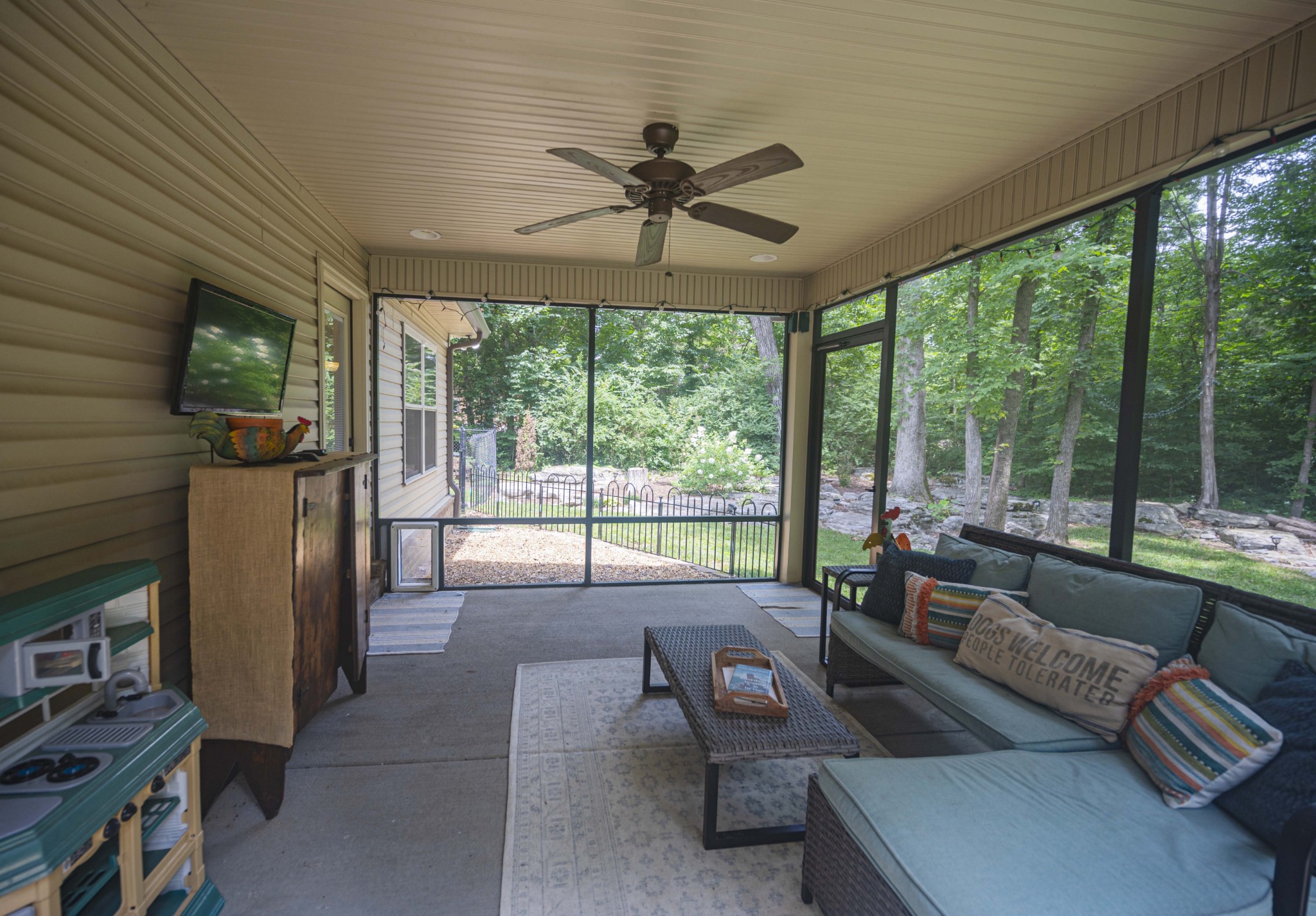 700 Cathy Ct