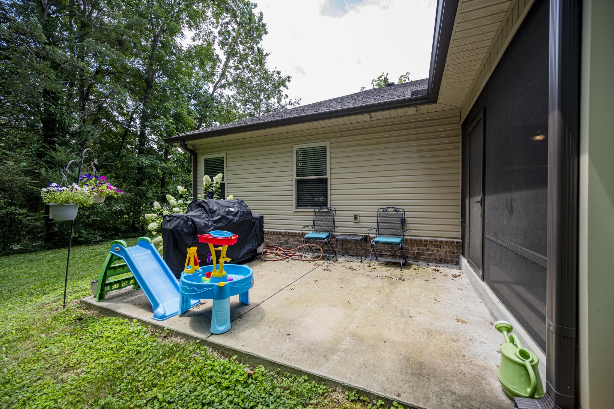 700 Cathy Ct