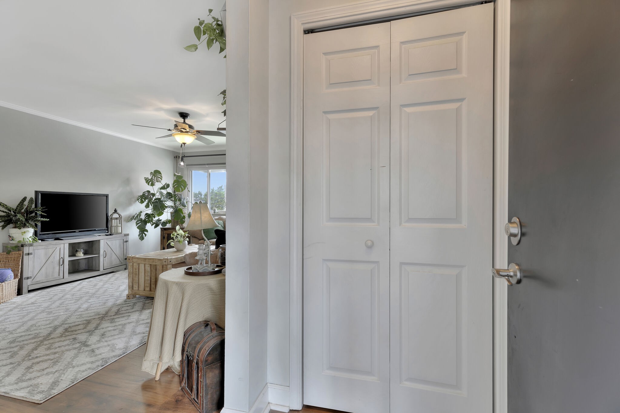 1900 Richard Jones Rd Unit: R7