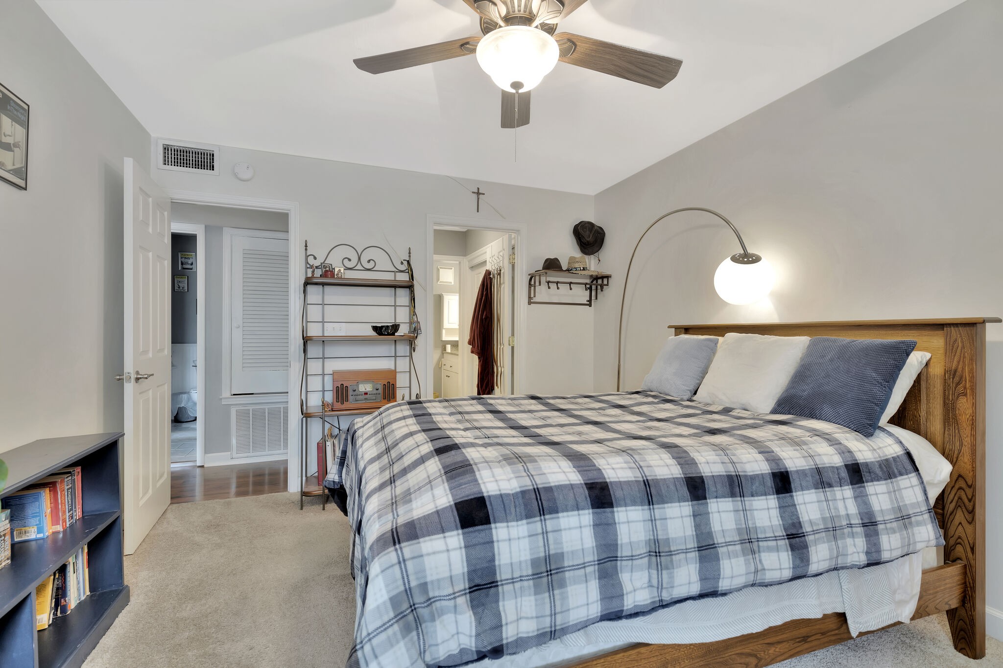 1900 Richard Jones Rd Unit: R7