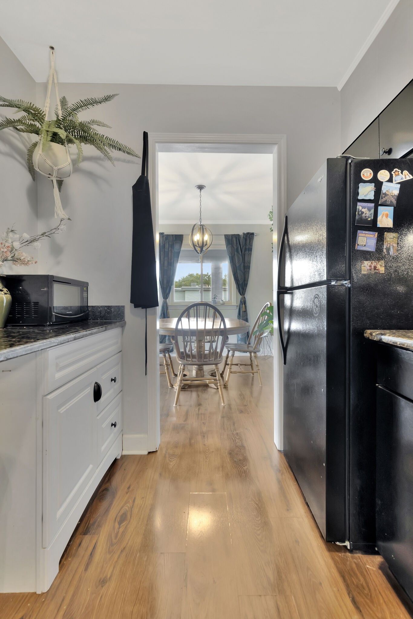 1900 Richard Jones Rd Unit: R7