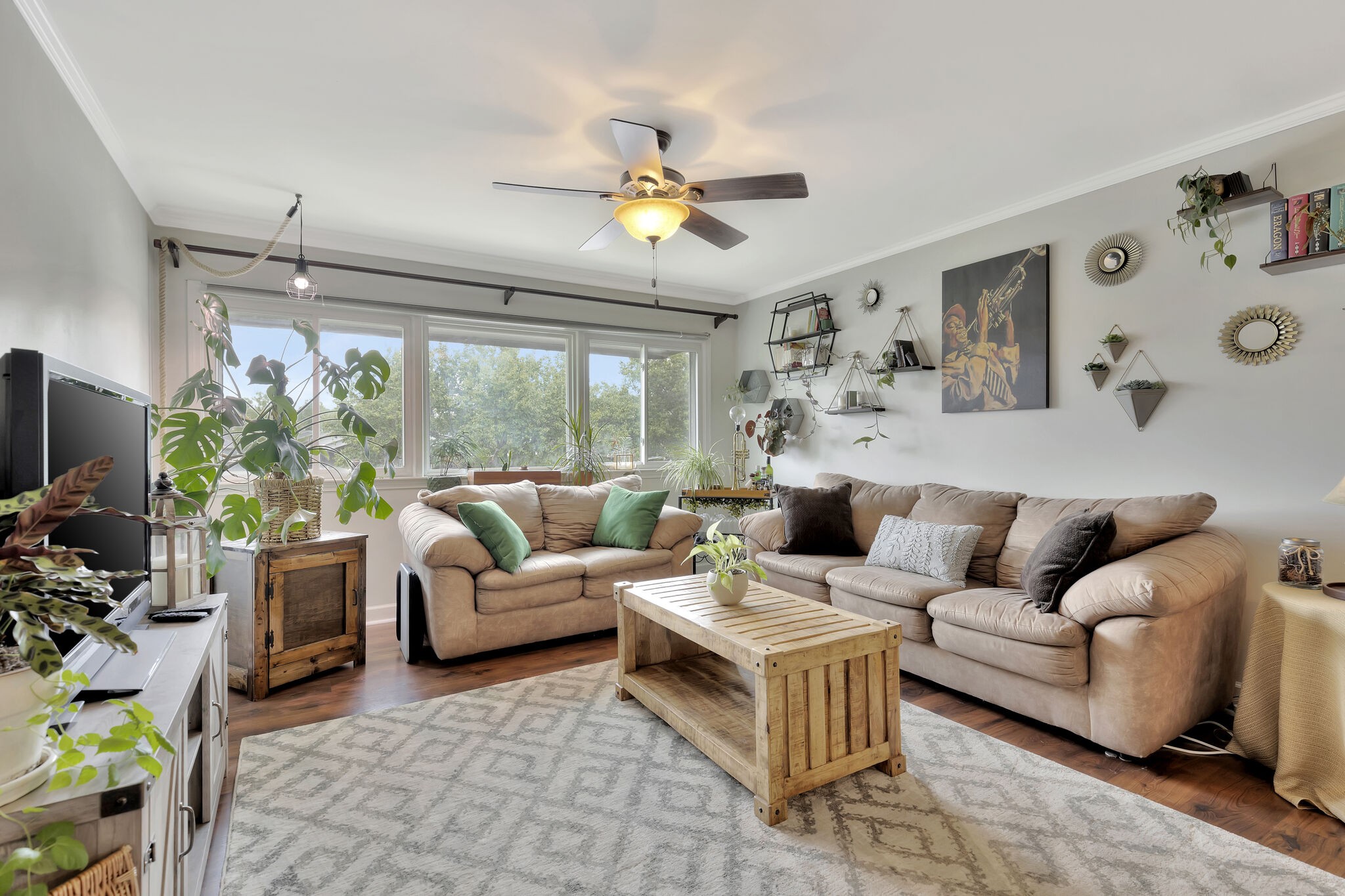 1900 Richard Jones Rd Unit: R7