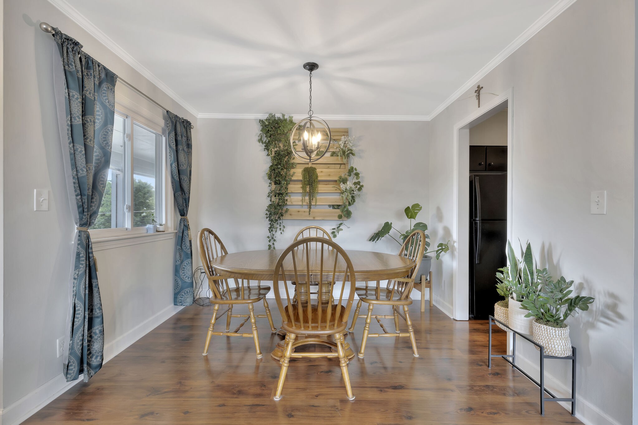 1900 Richard Jones Rd Unit: R7