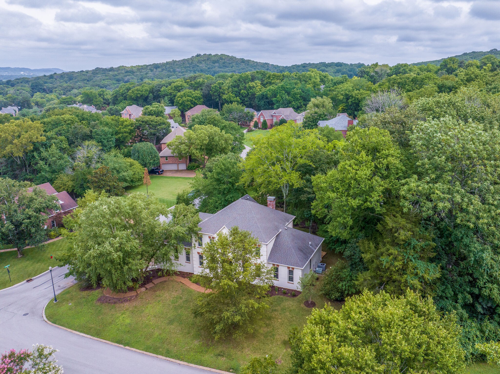 9469 Highwood Hill Rd