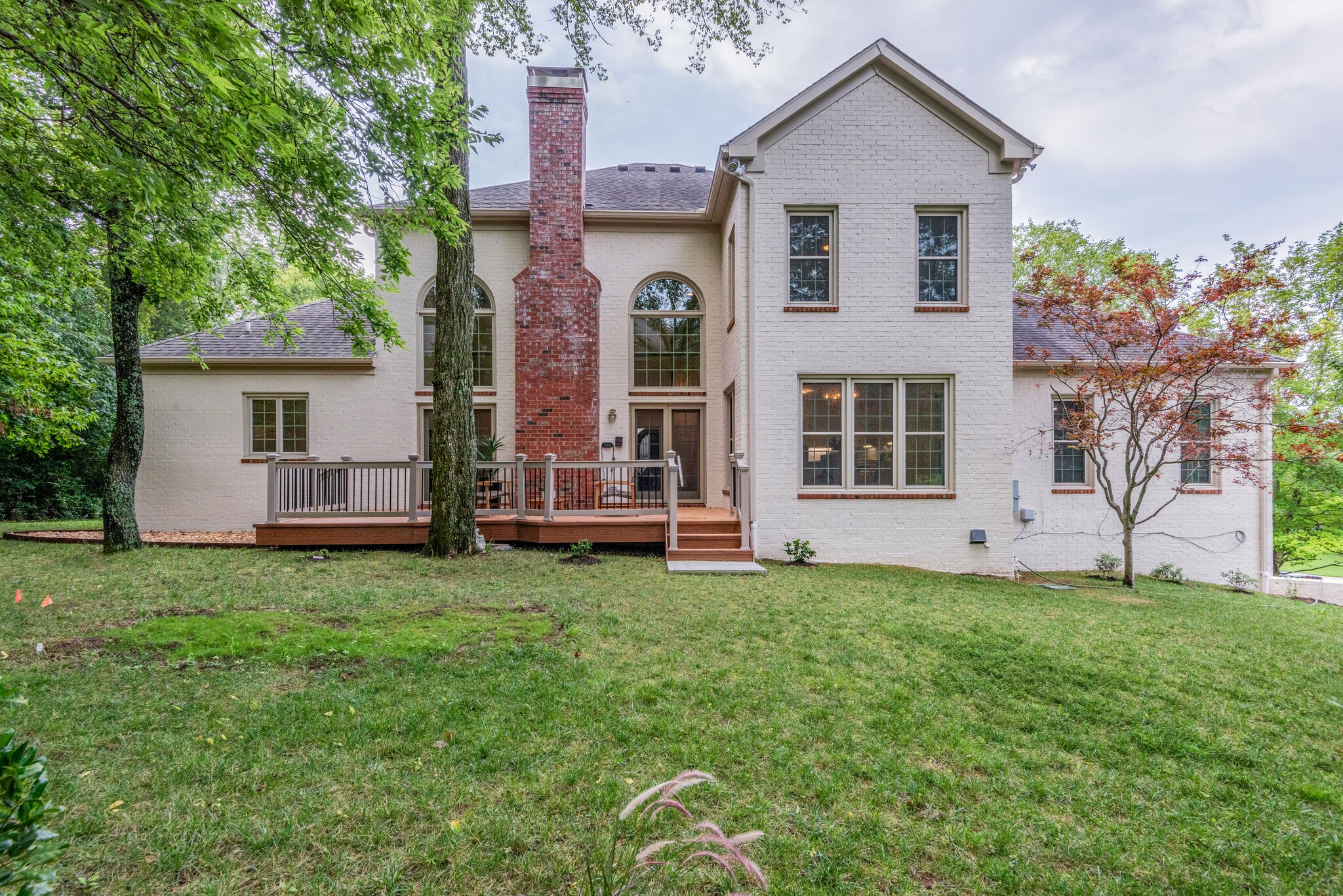 9469 Highwood Hill Rd