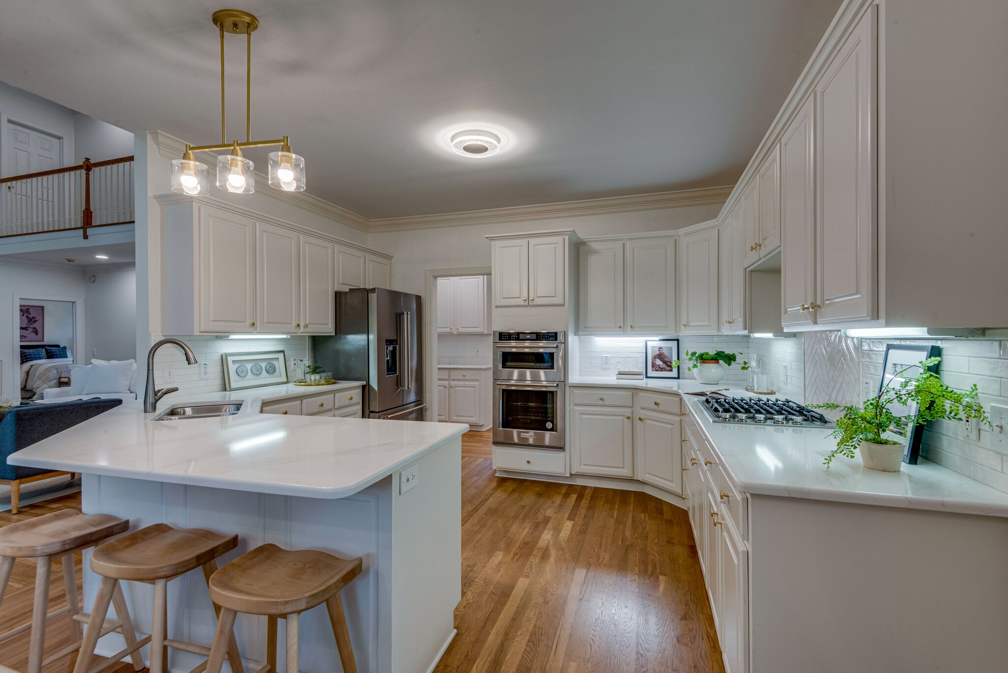 9469 Highwood Hill Rd
