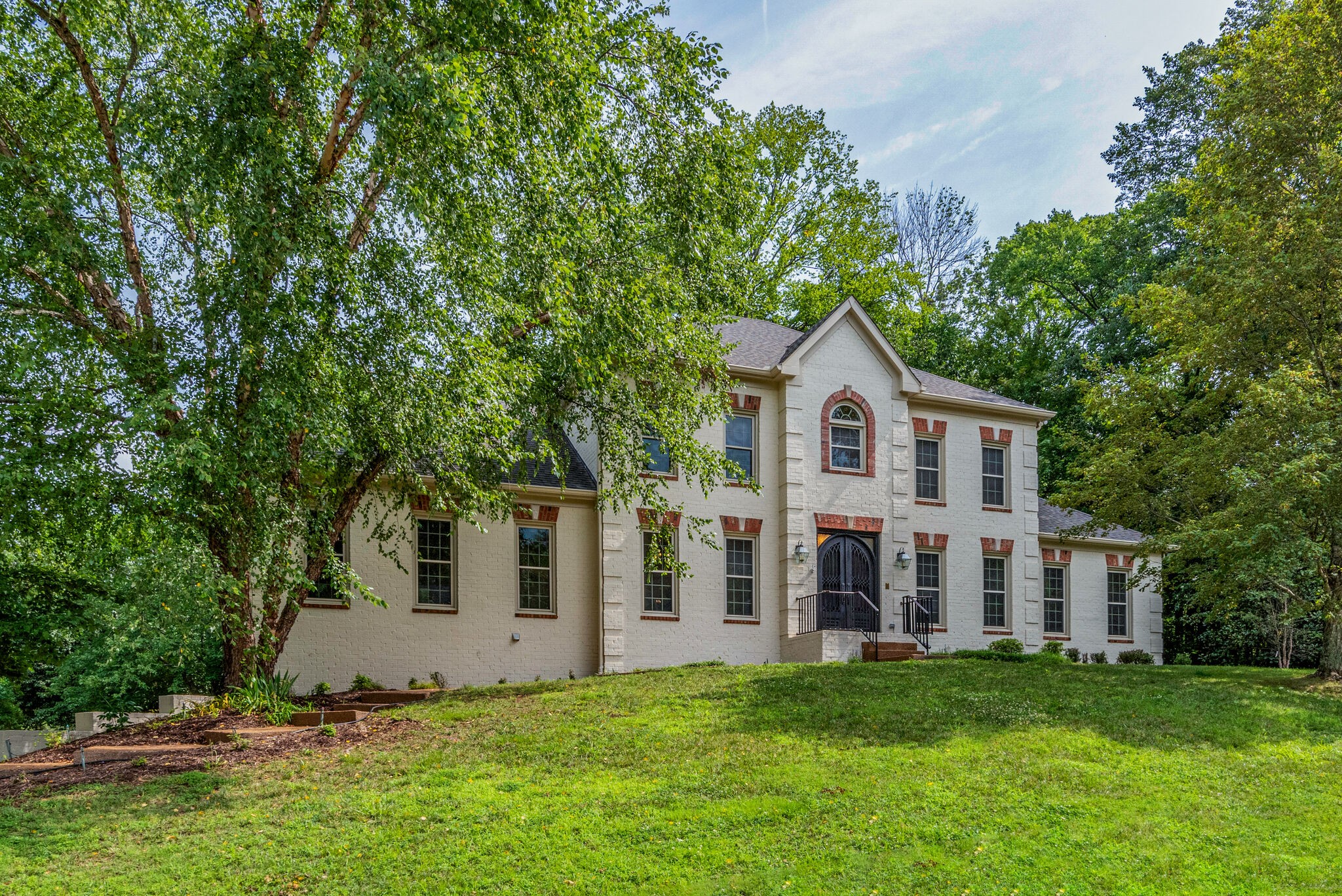 9469 Highwood Hill Rd