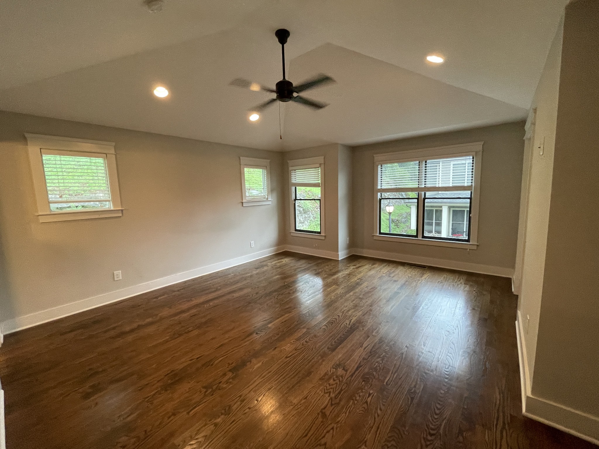 220 Copley Ln