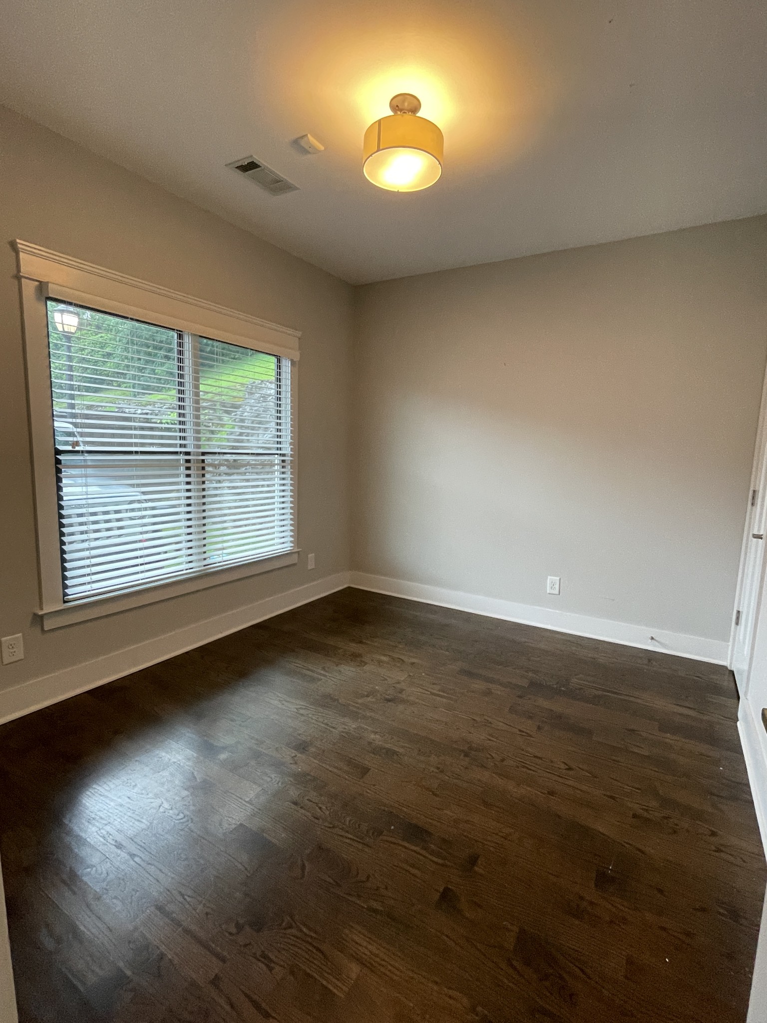 220 Copley Ln