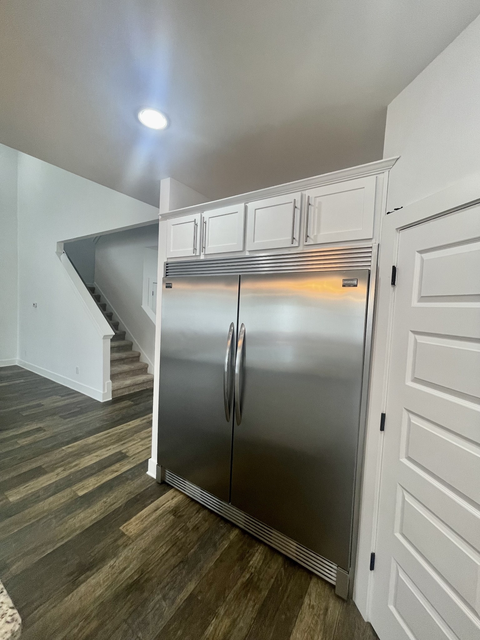 2412 Bullrush Ln