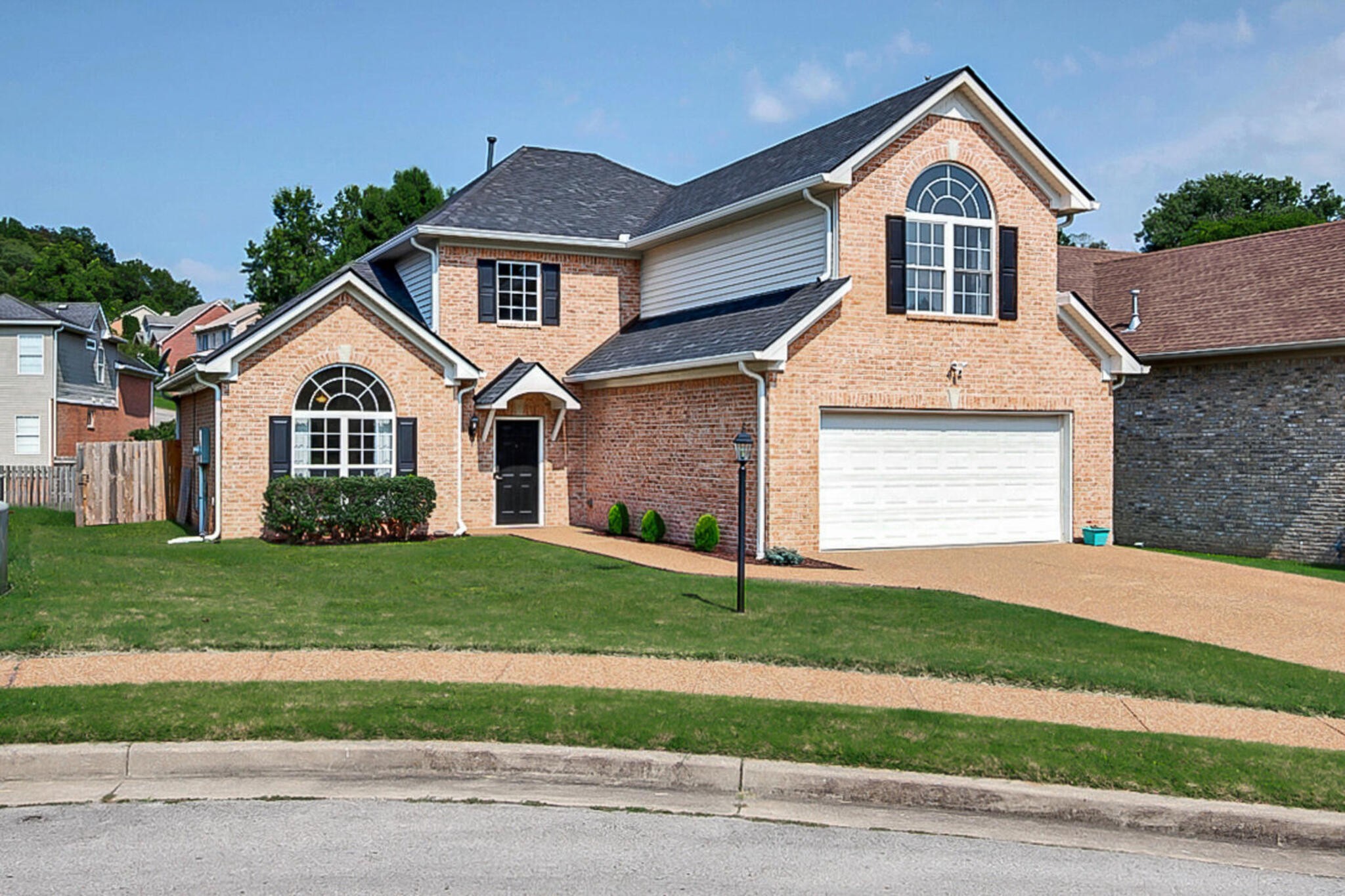 1412 S Glenleigh Ct