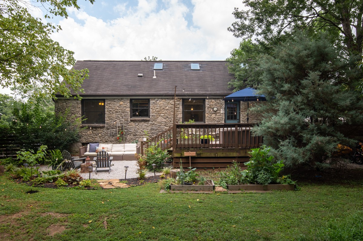 617 Skyview Dr