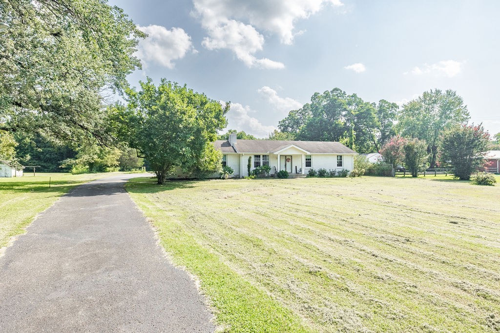 3717 Old Clarksville Pike