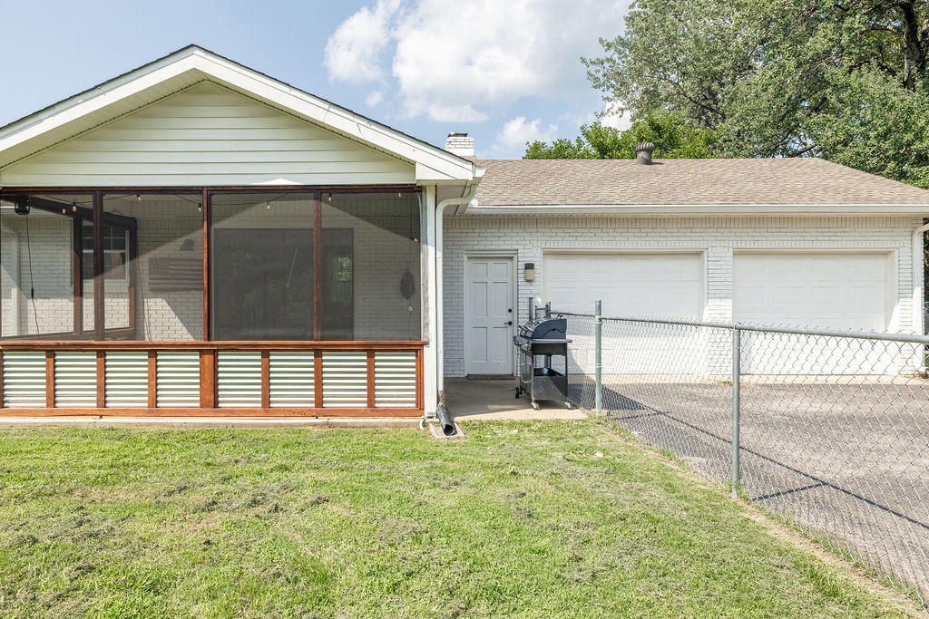 3717 Old Clarksville Pike