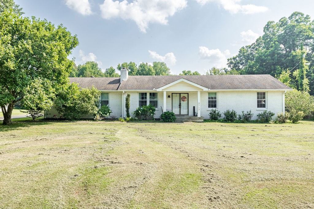 3717 Old Clarksville Pike