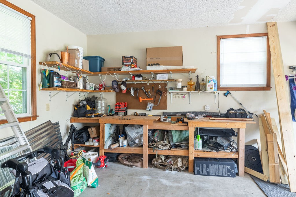 3717 Old Clarksville Pike