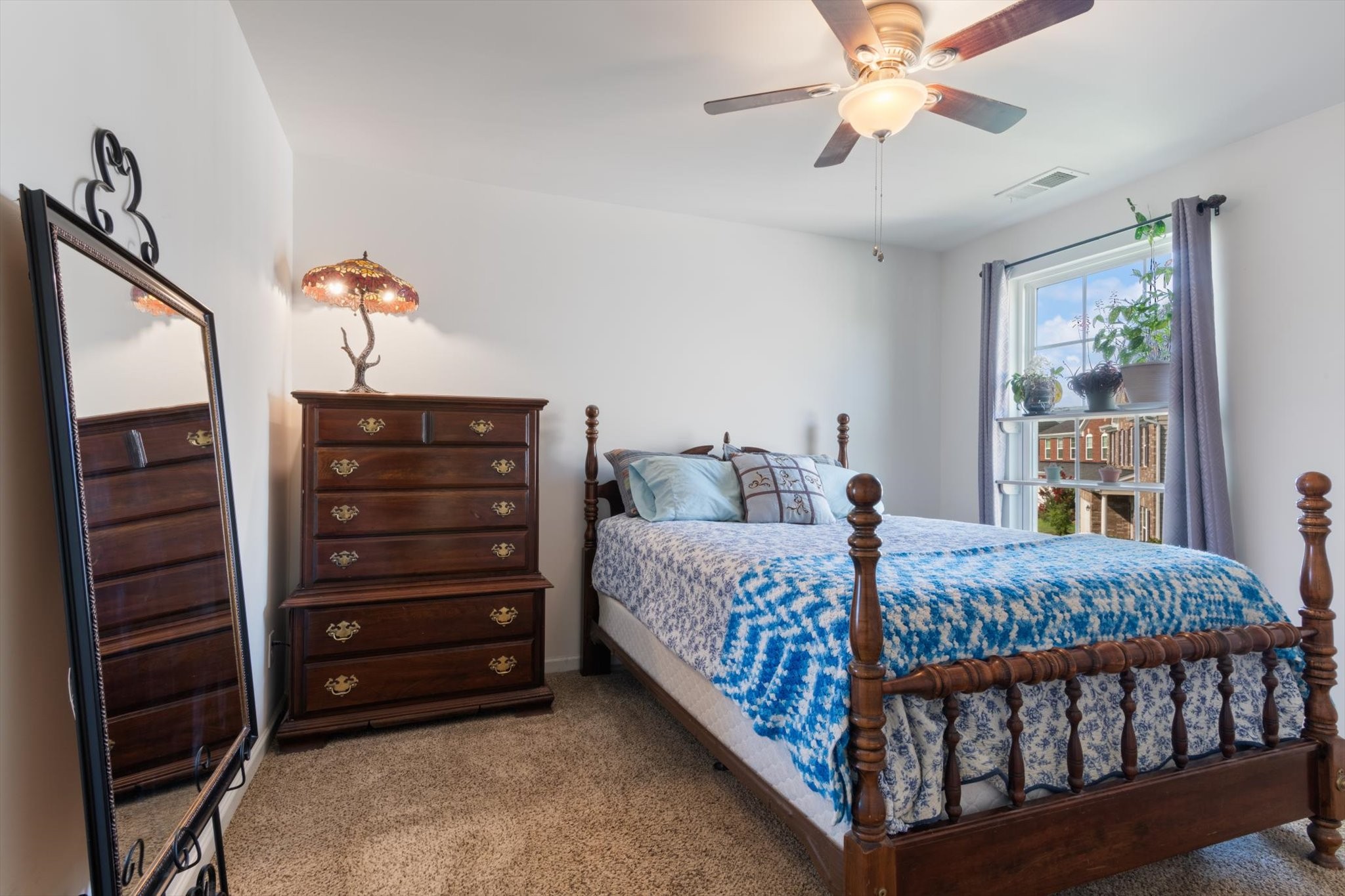 1314 Amboress Ln