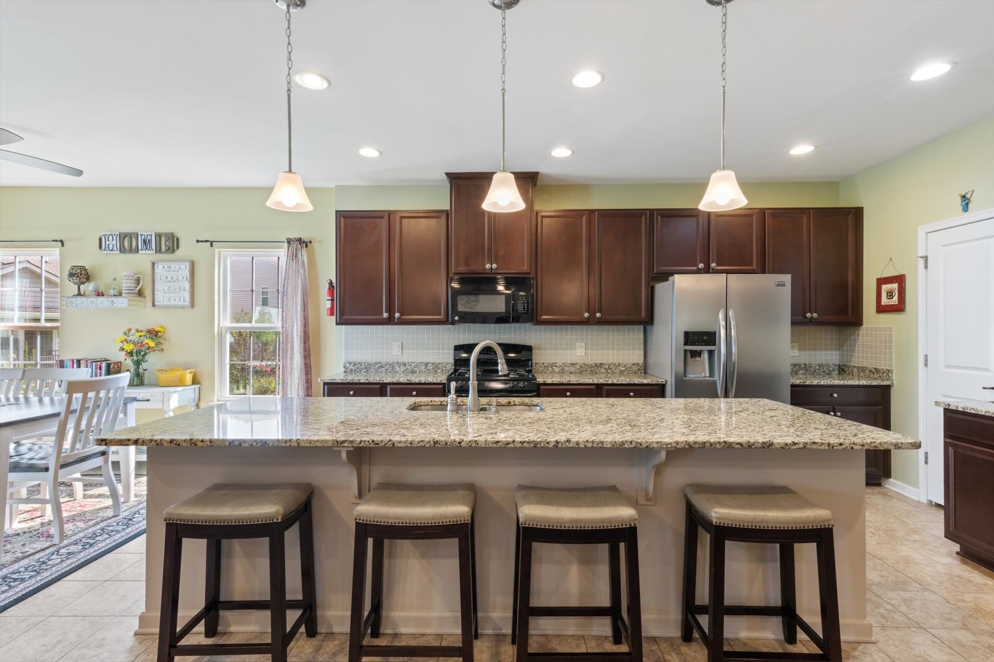 1314 Amboress Ln