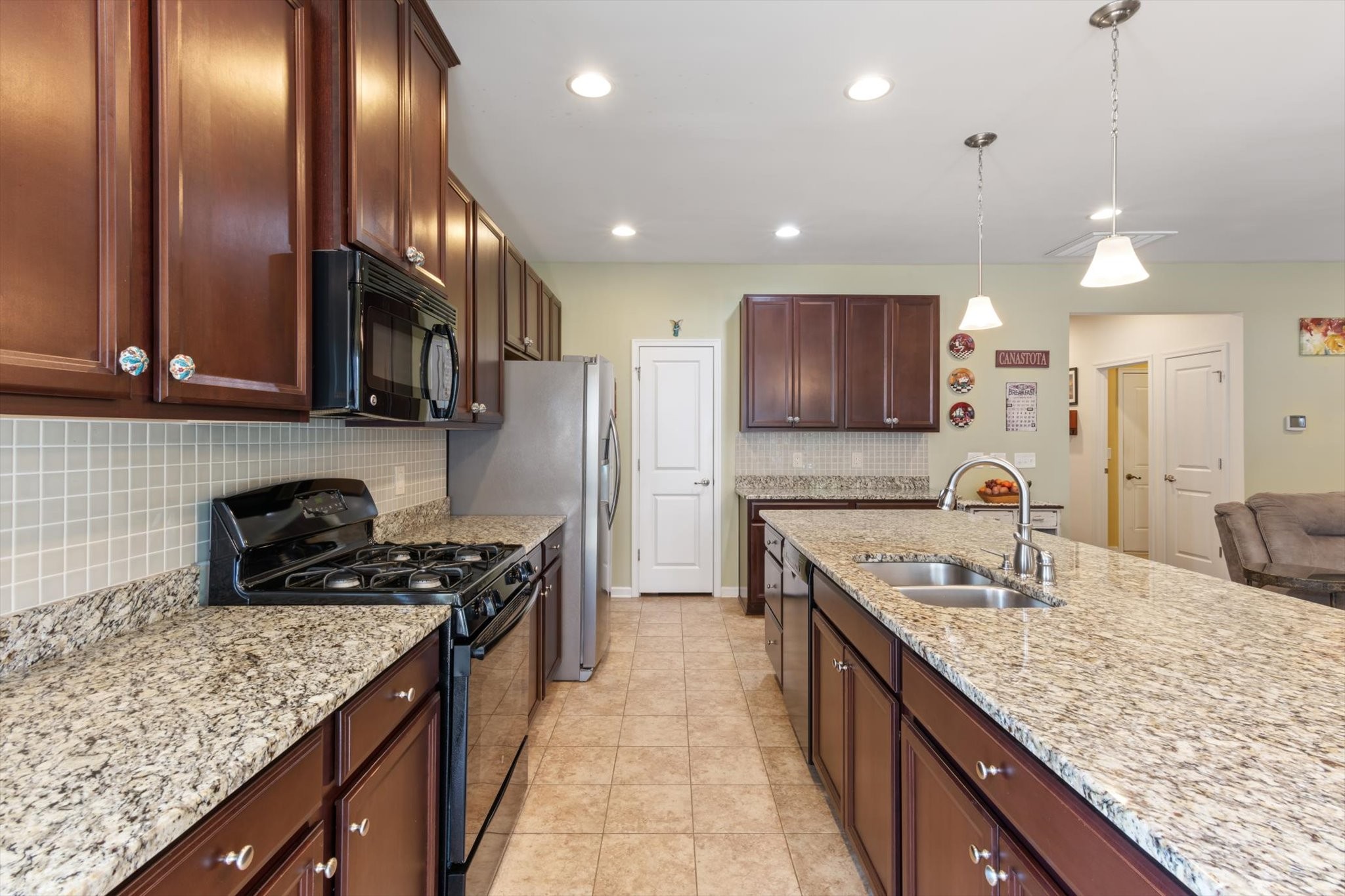 1314 Amboress Ln