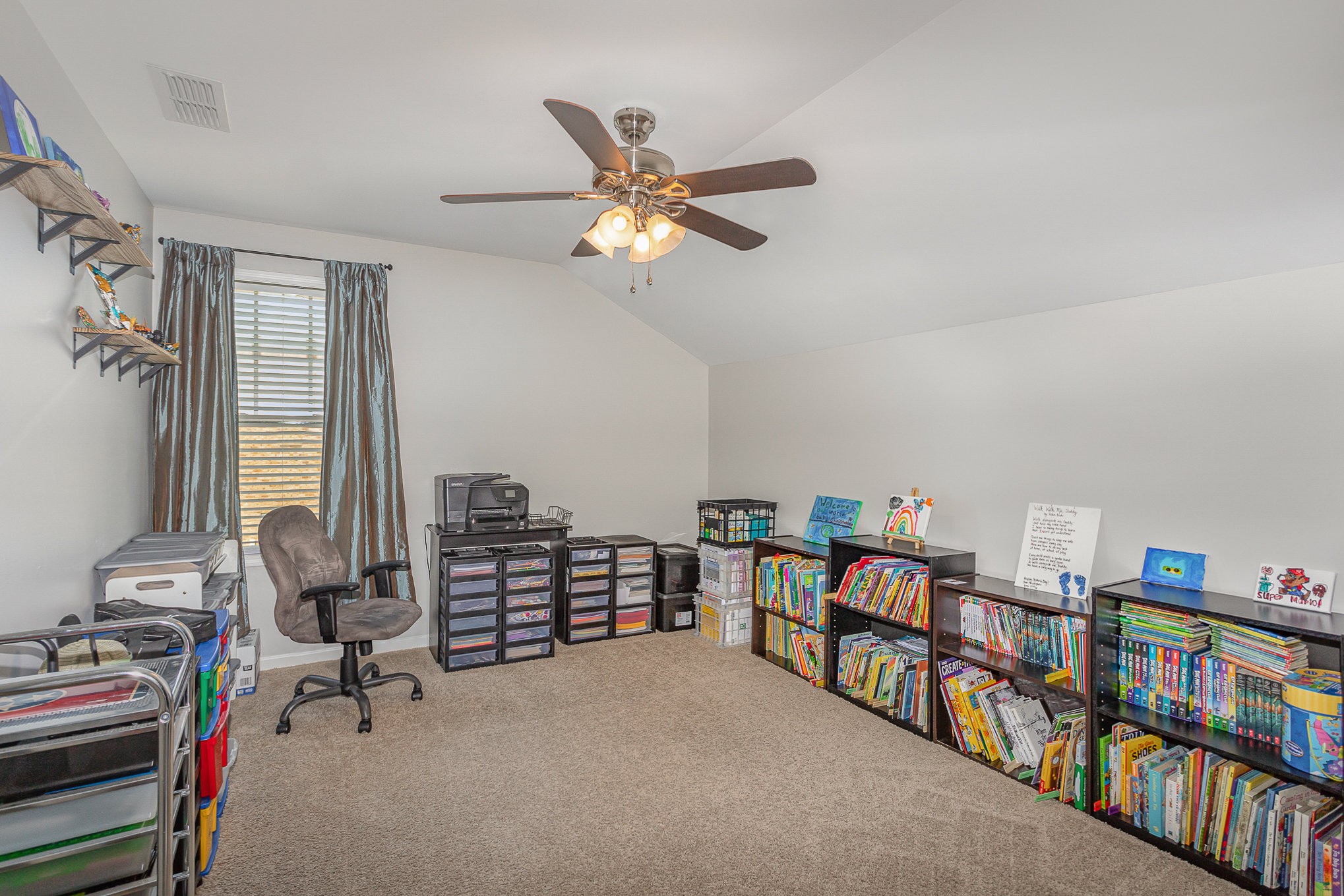 1327 Alamo Ave