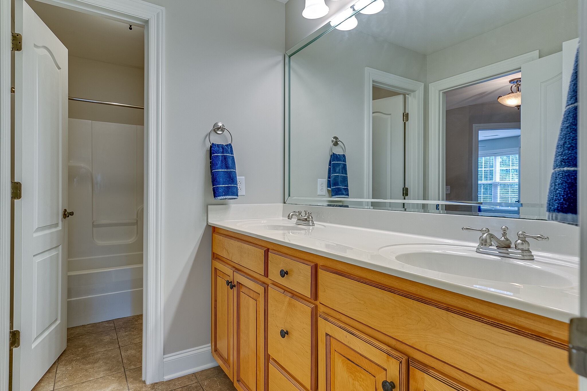 216 Old Orchard Dr