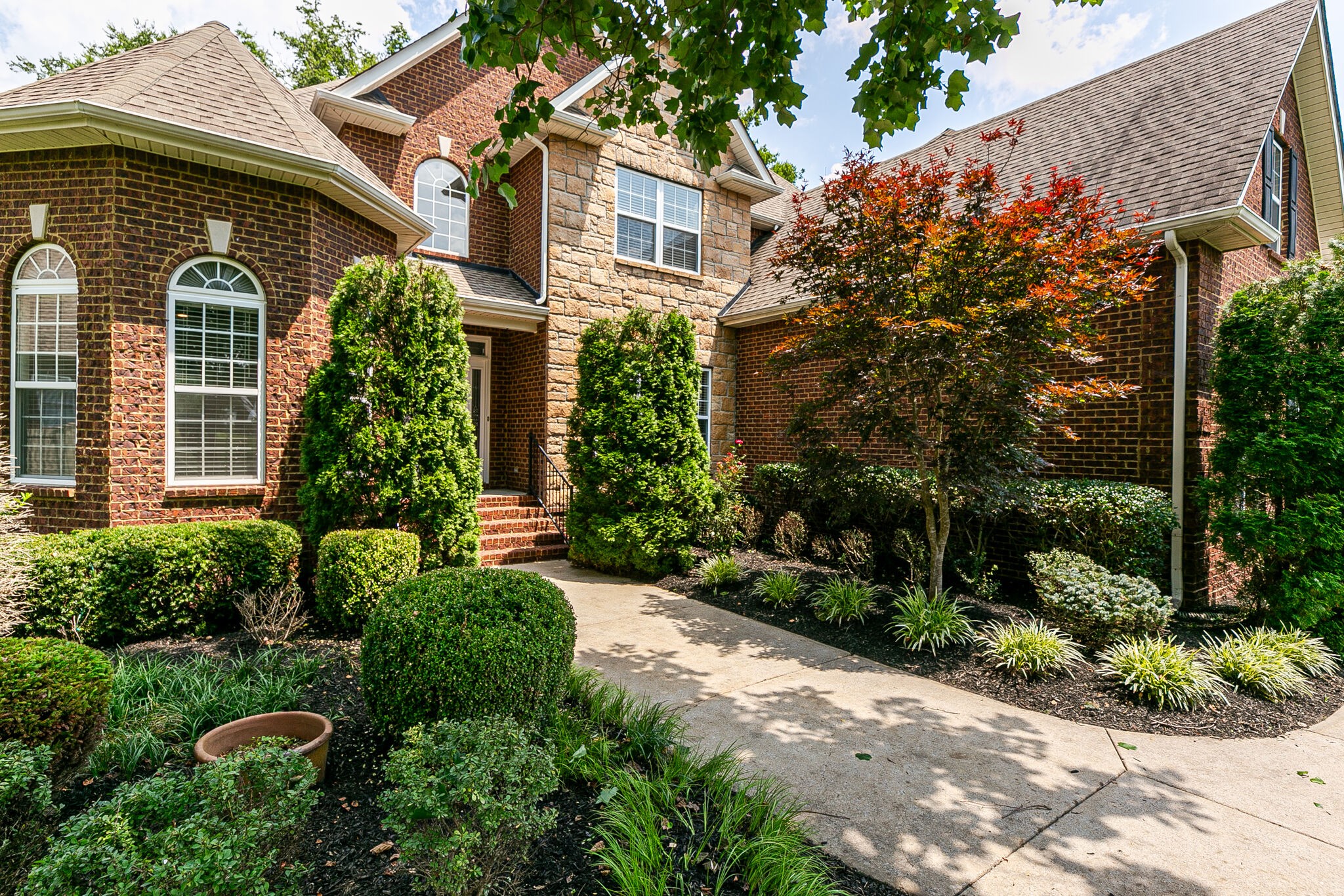216 Old Orchard Dr