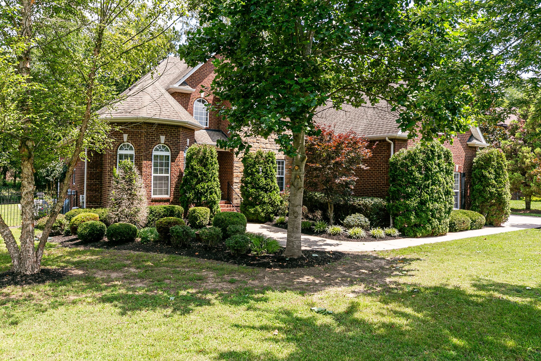 216 Old Orchard Dr