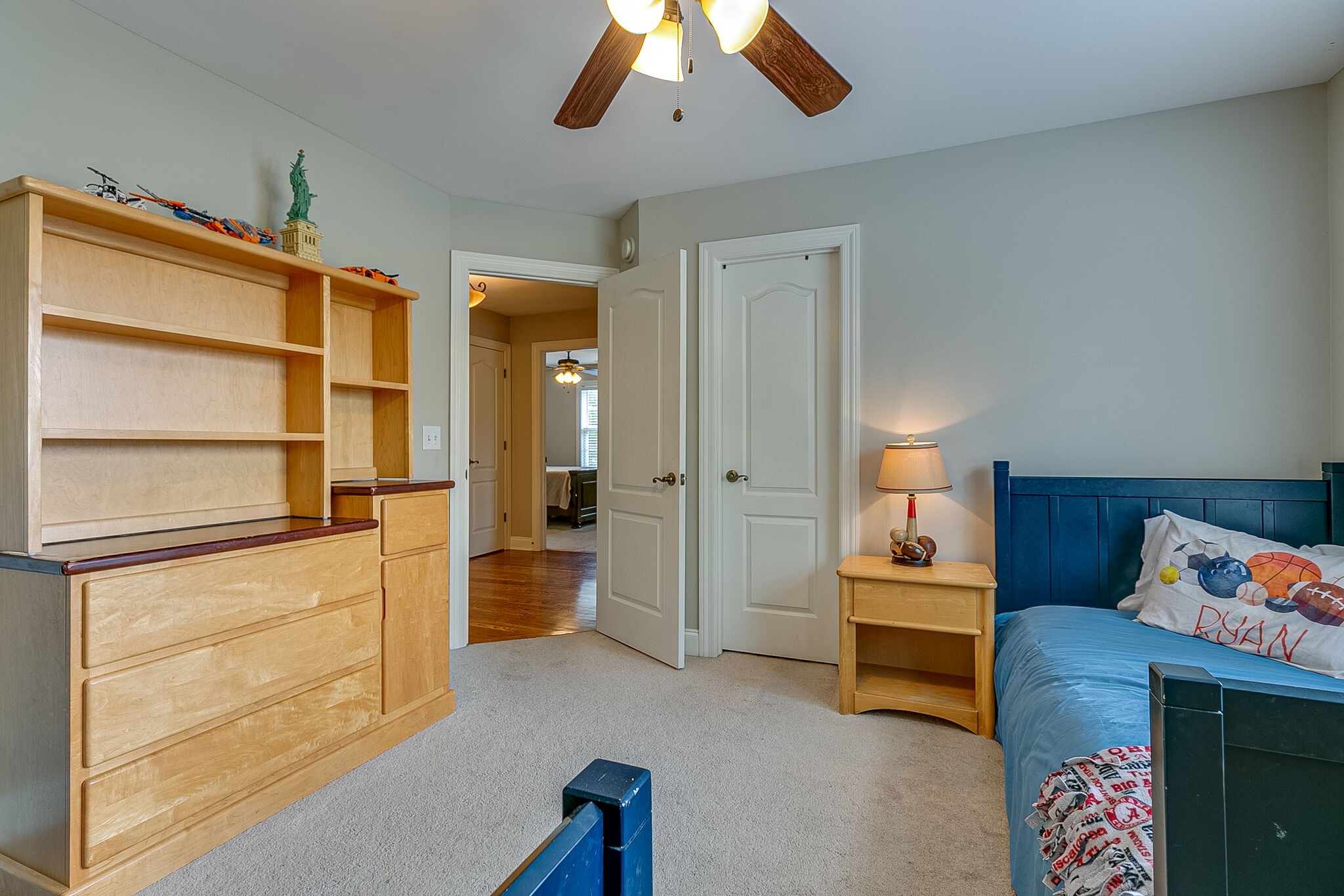 216 Old Orchard Dr