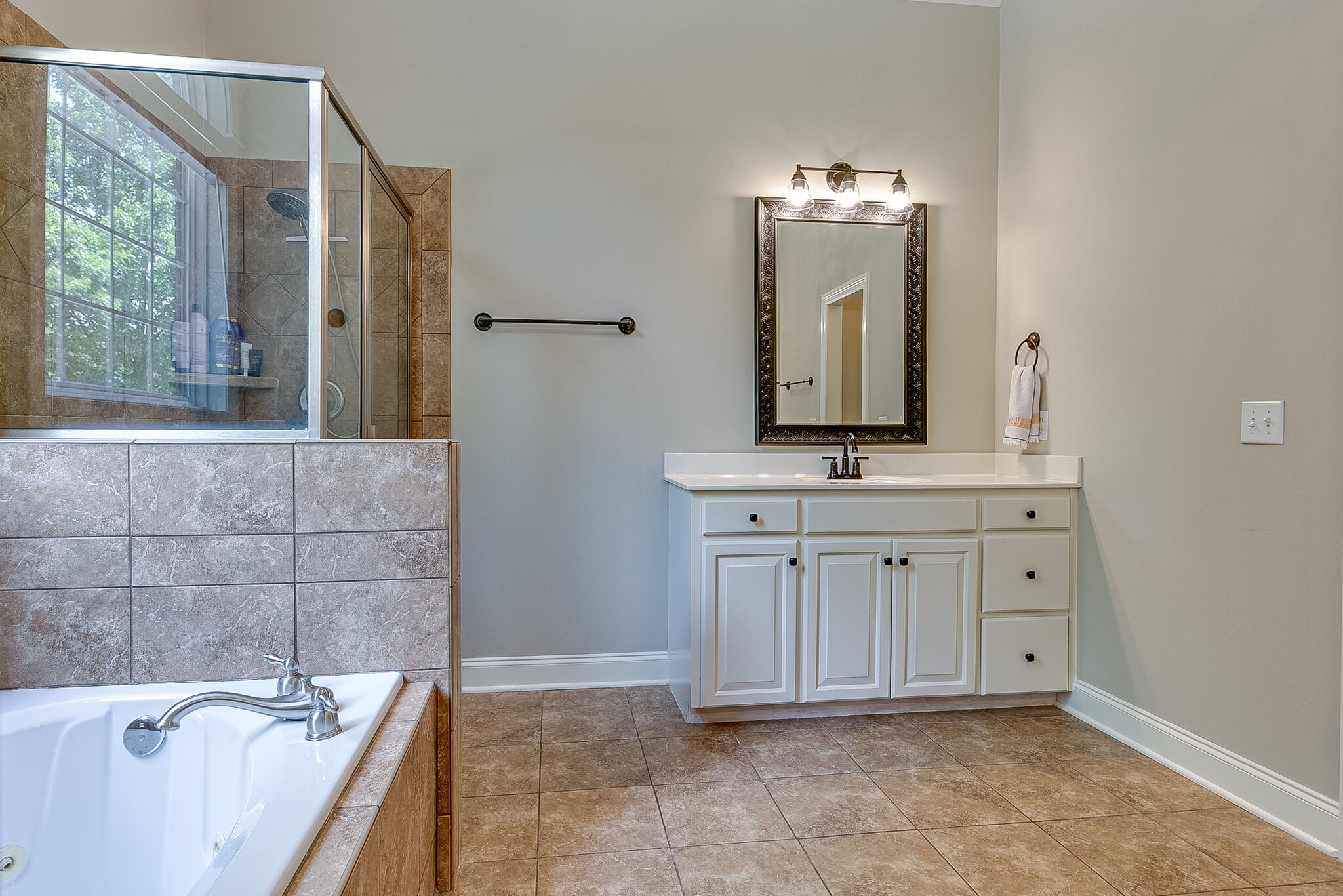 216 Old Orchard Dr