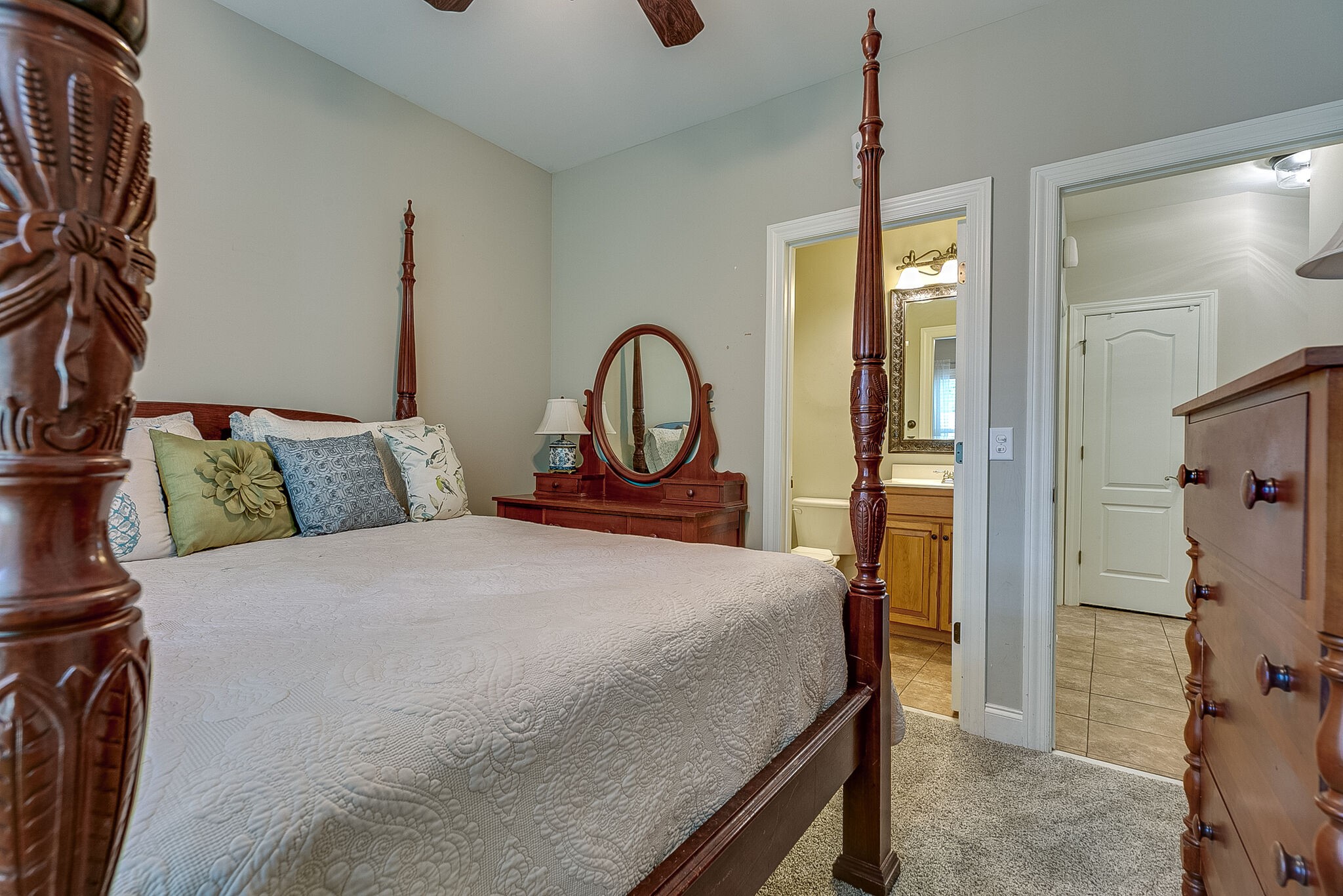 216 Old Orchard Dr