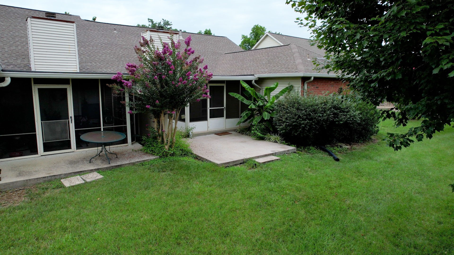 2230 River Rock Xing