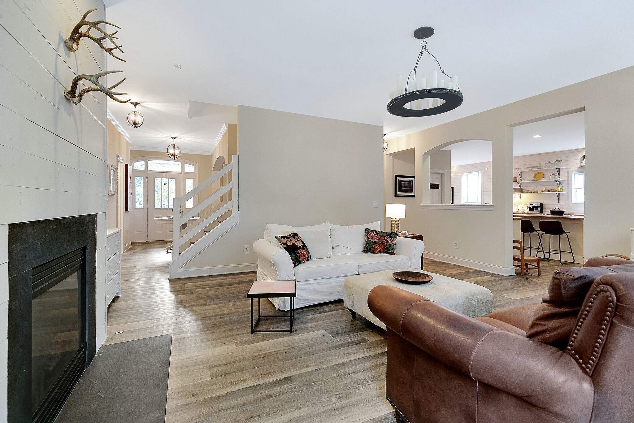 210 Watson View Dr