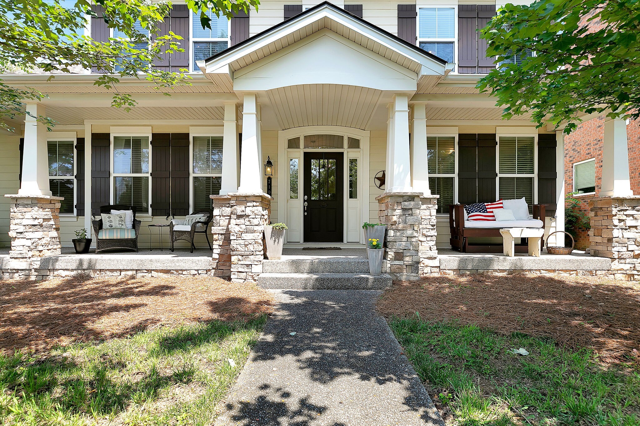 210 Watson View Dr