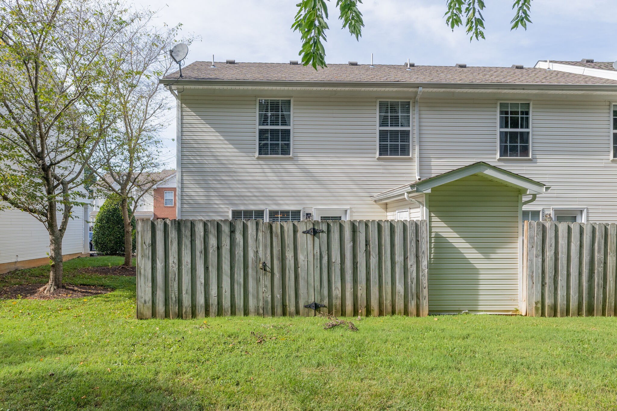 317 Shoshone Pl