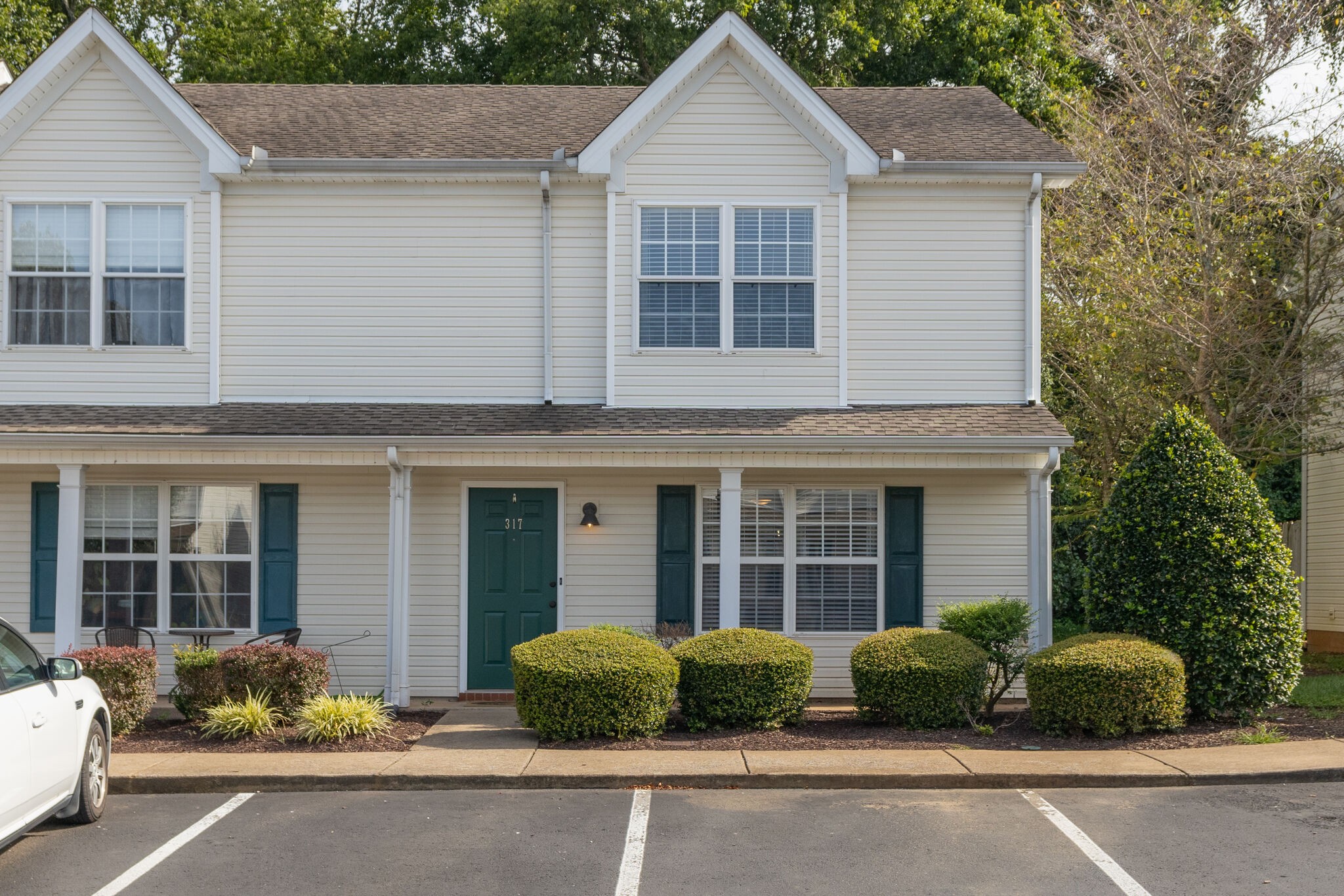 317 Shoshone Pl