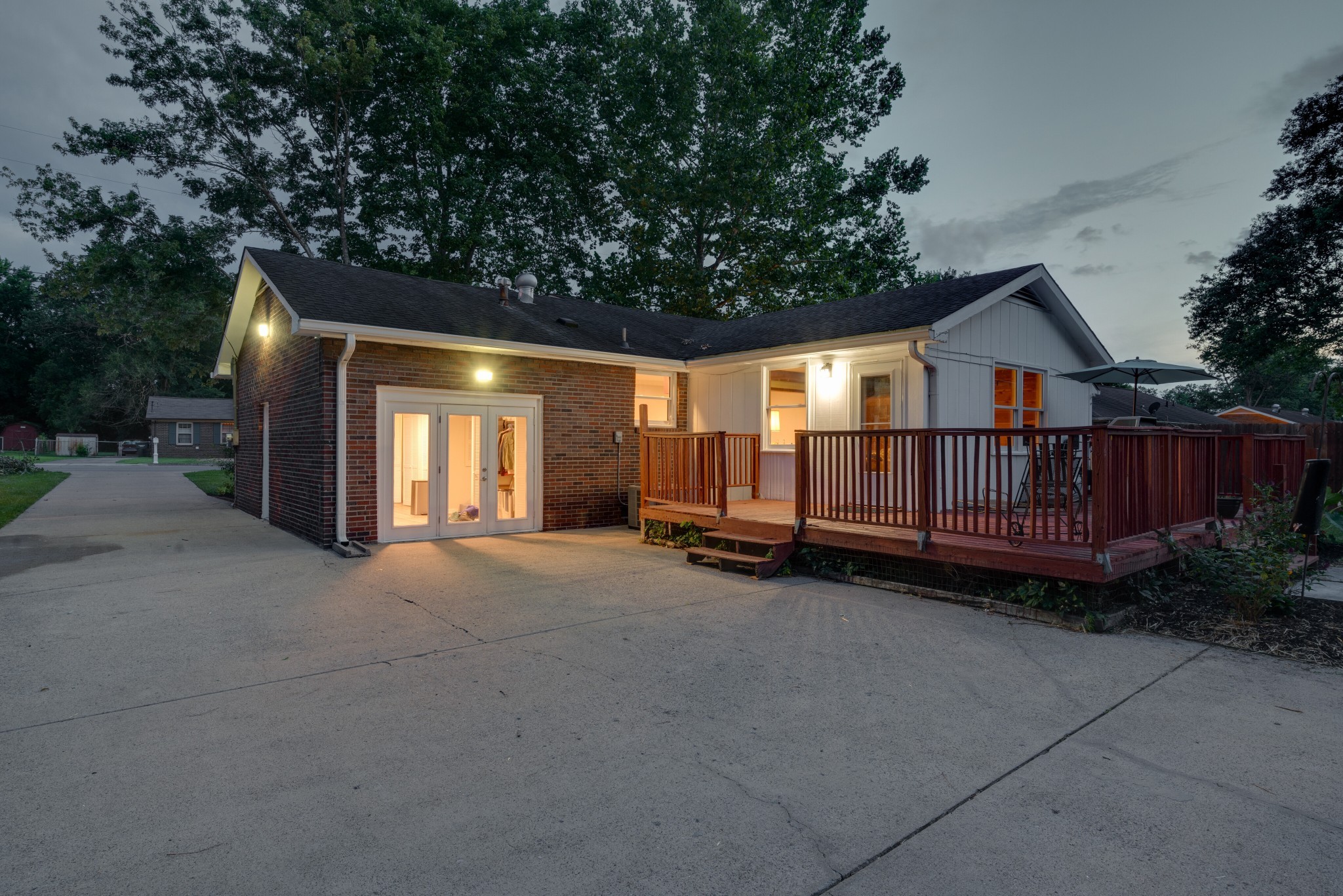 8037 Arbor Dr