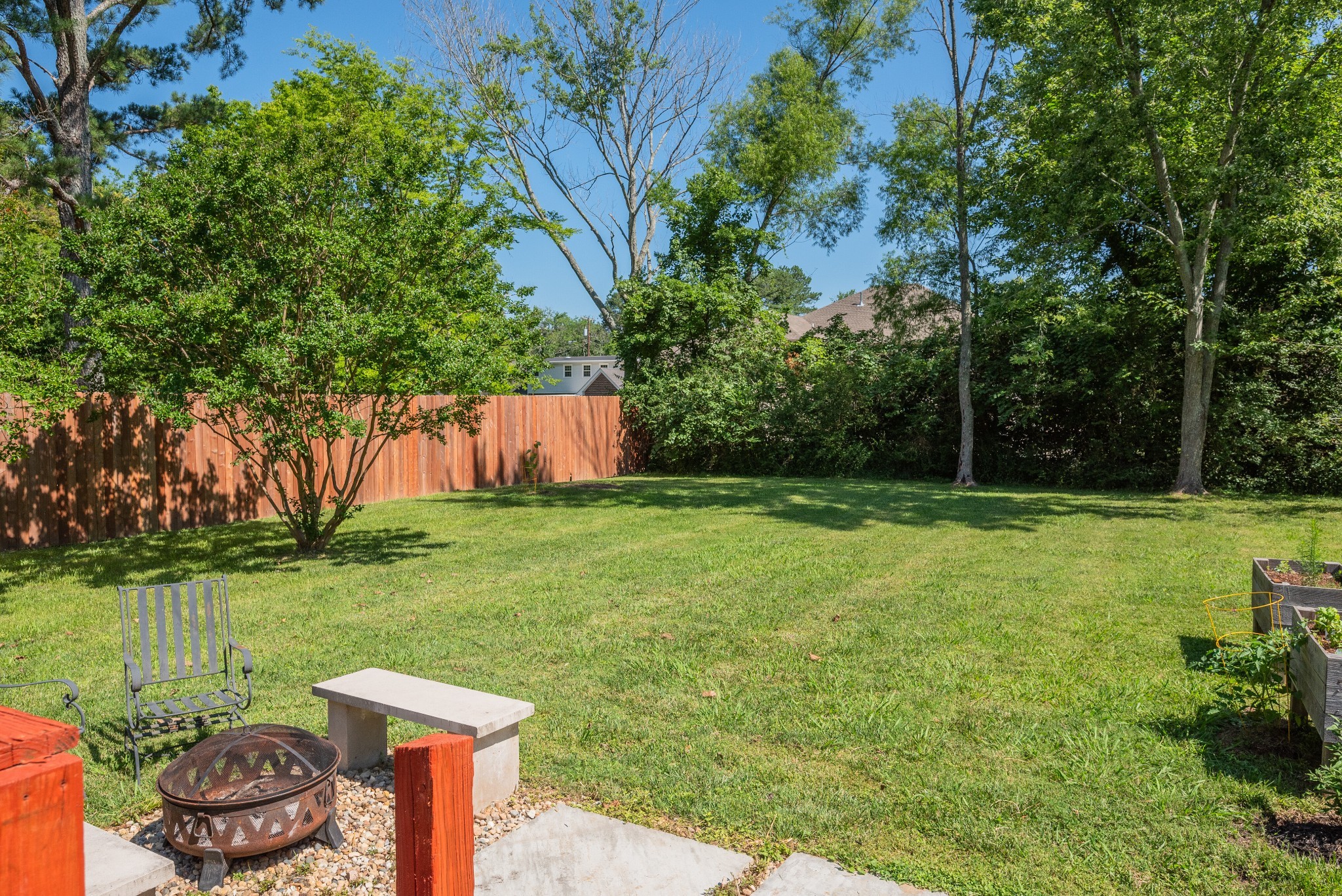 8037 Arbor Dr