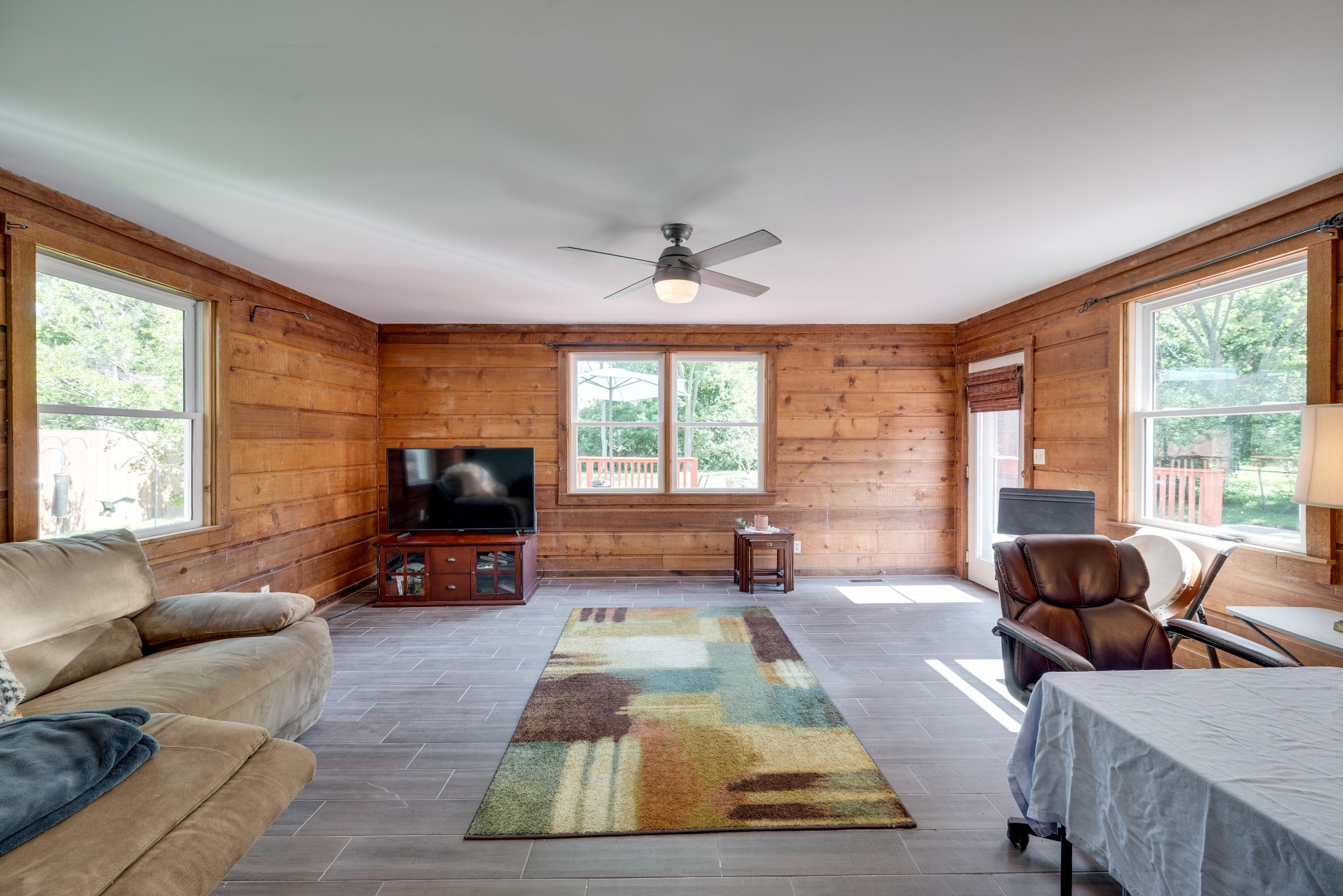 8037 Arbor Dr