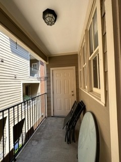 2112 Acklen Ave Unit: 204